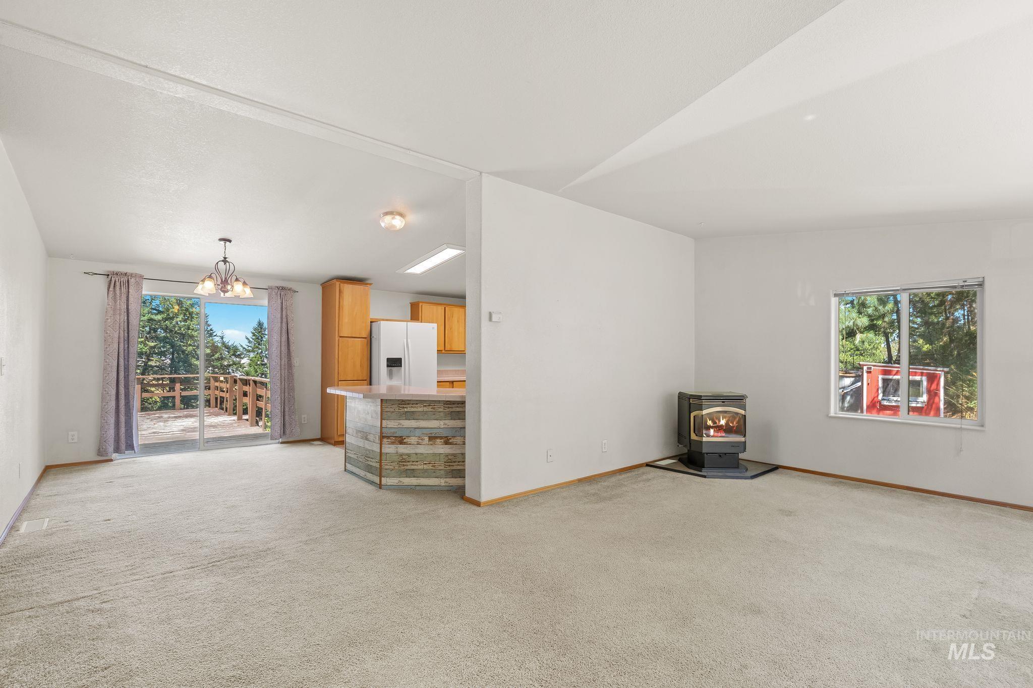40936 Bobcat Lane