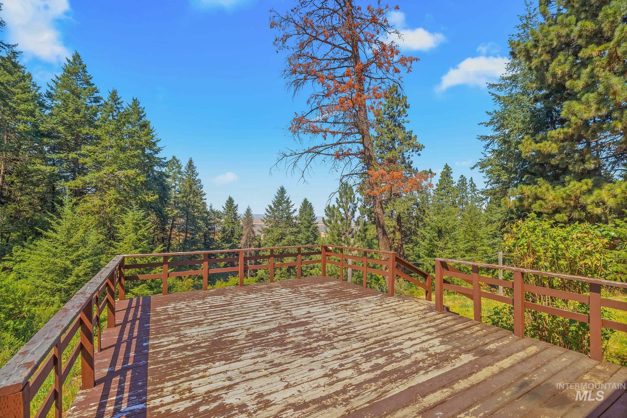 40936 Bobcat Lane