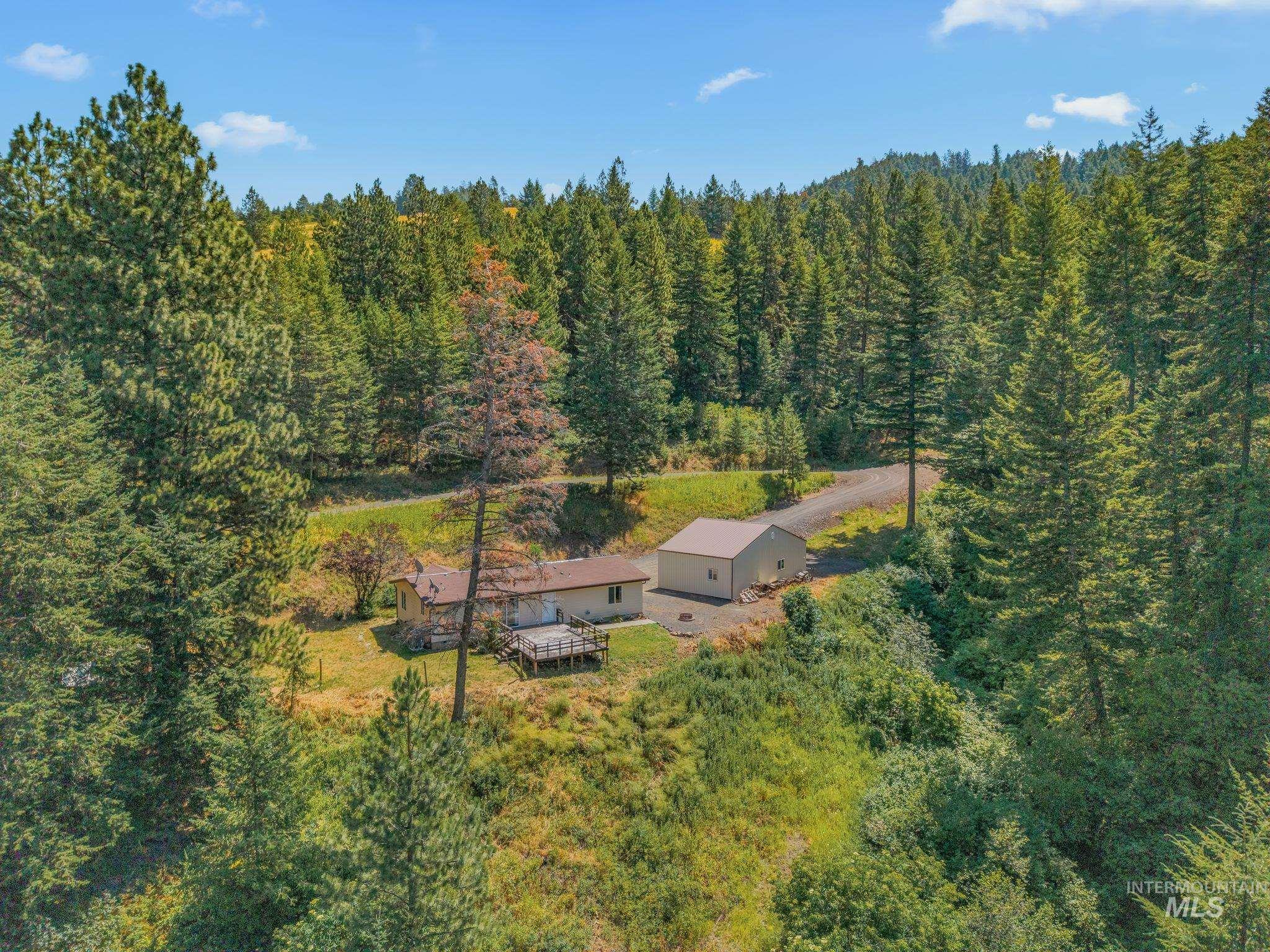 40936 Bobcat Lane