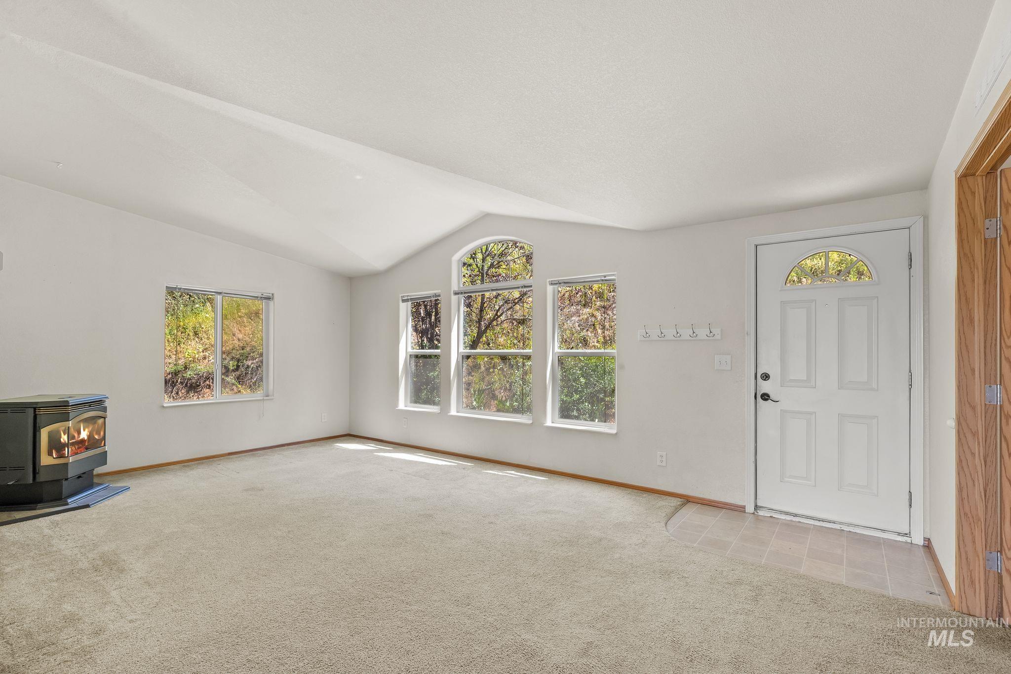 40936 Bobcat Lane
