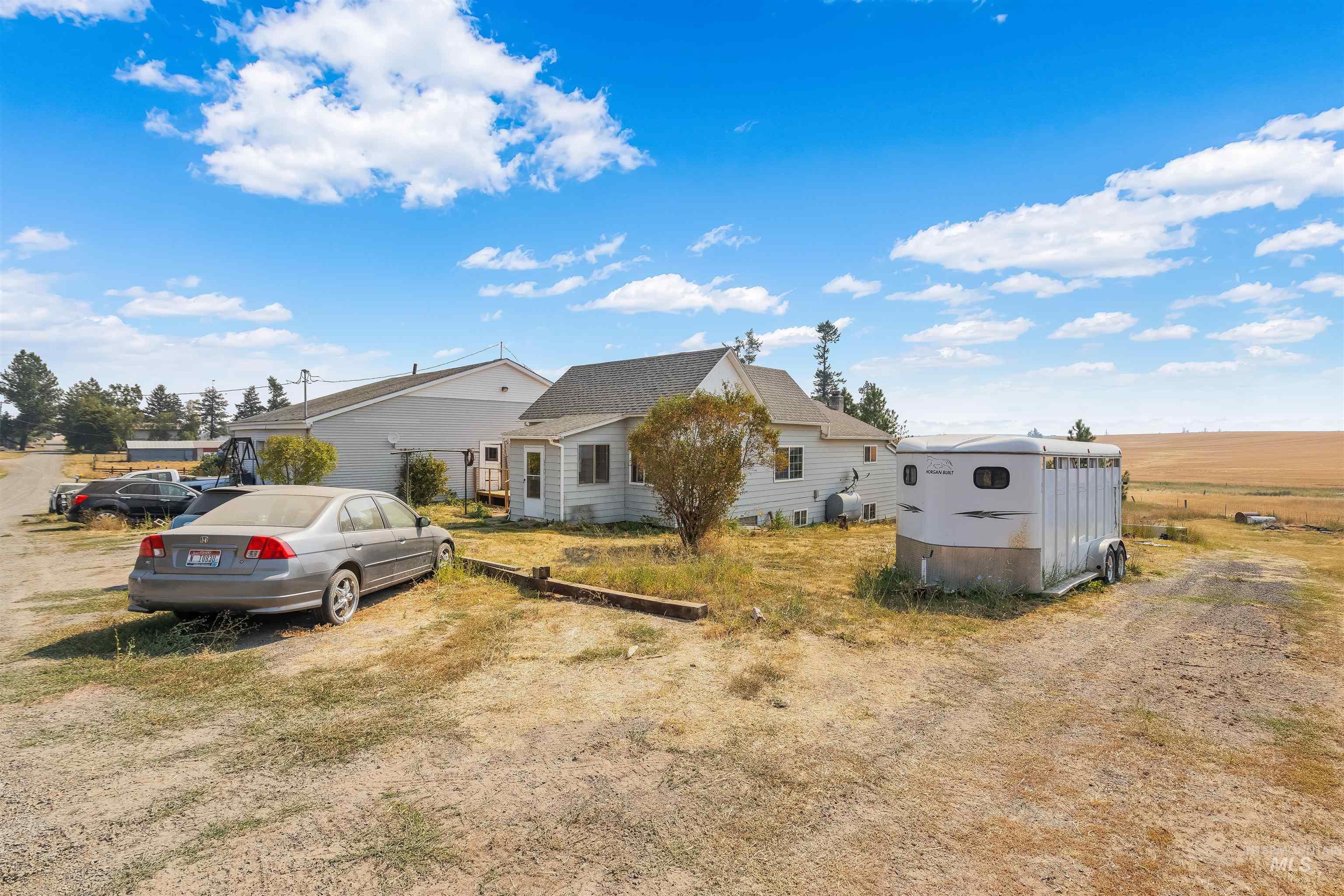 641 Croswell Ave