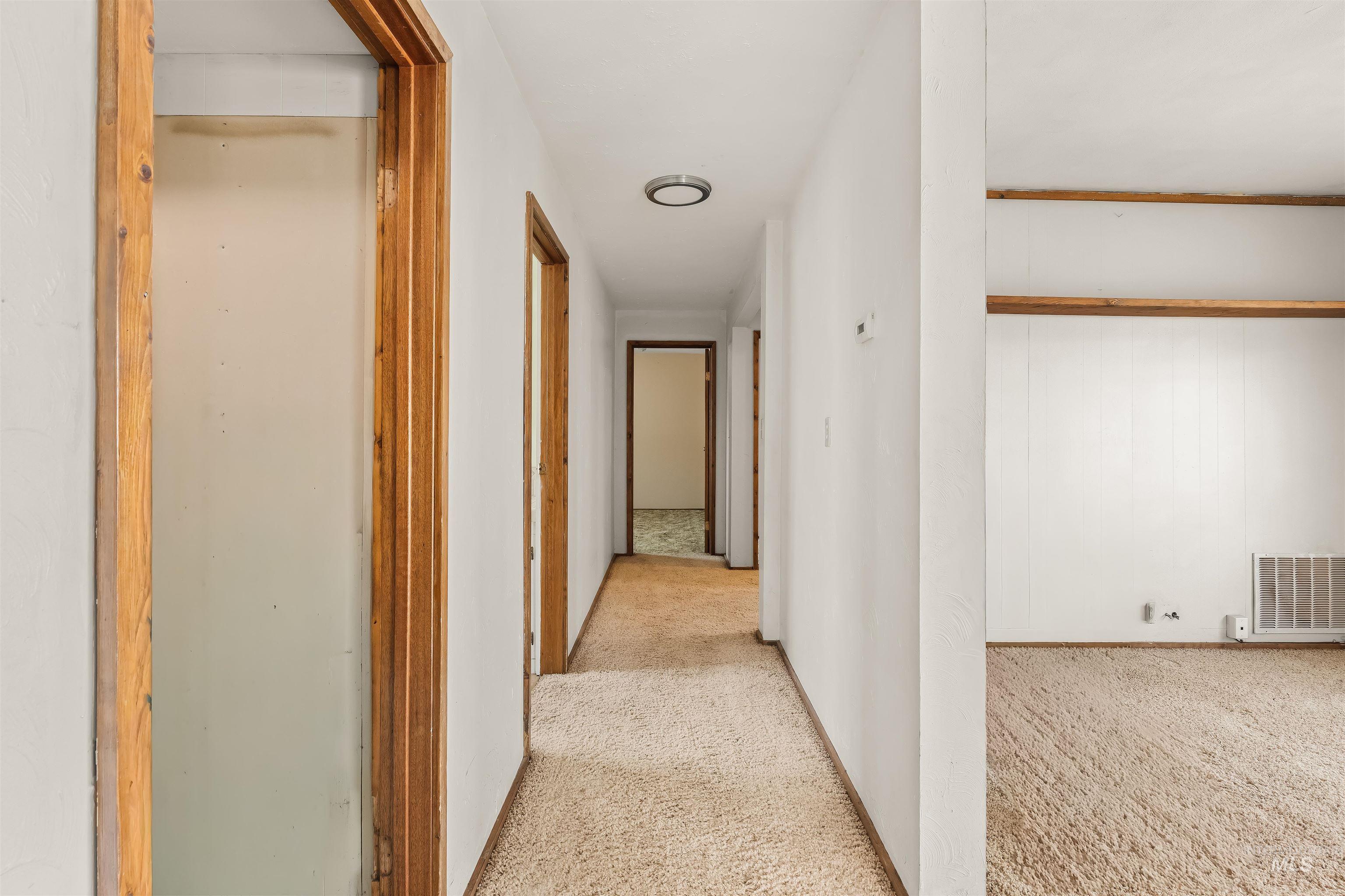 641 Croswell Ave