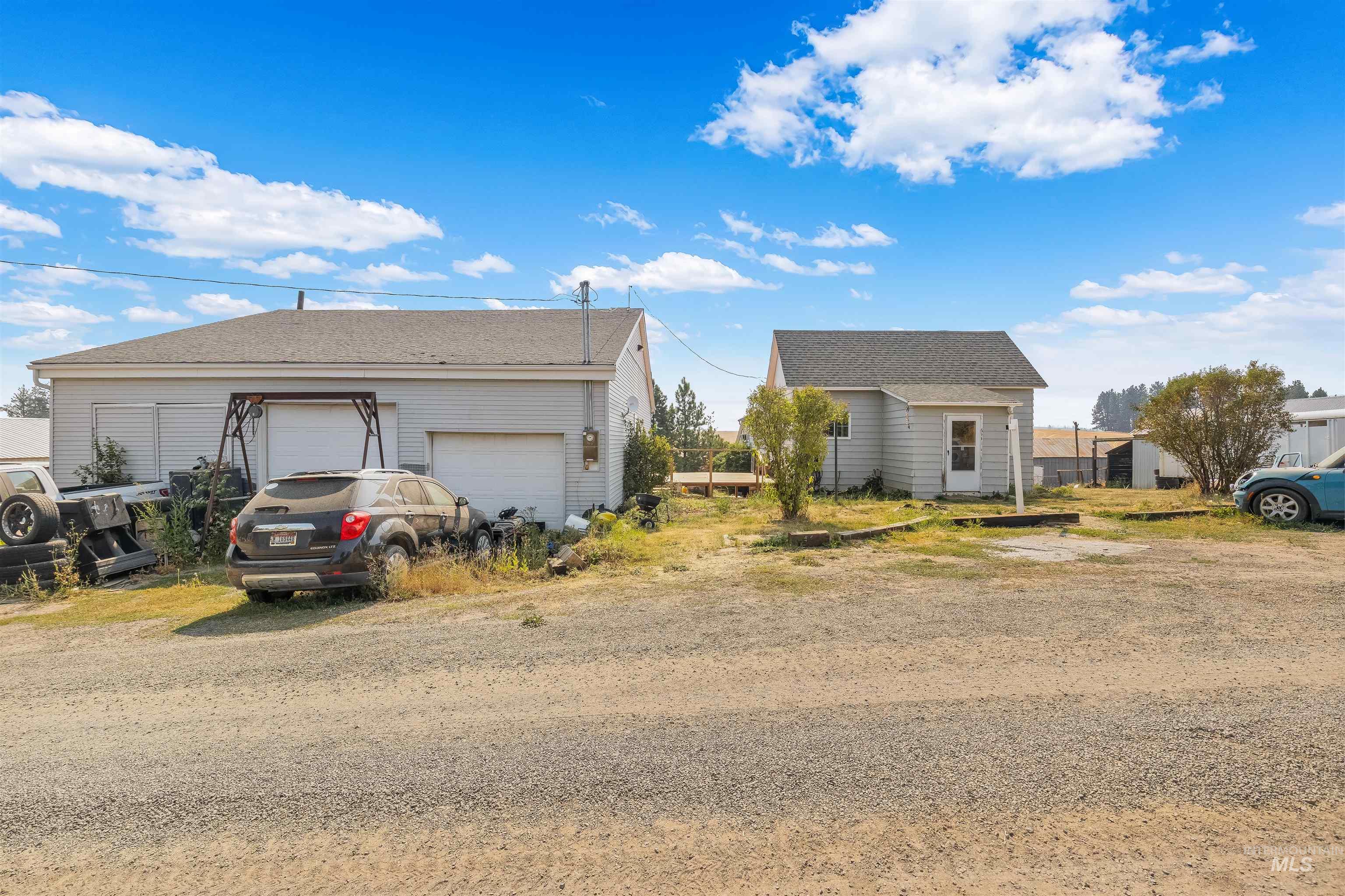 641 Croswell Ave