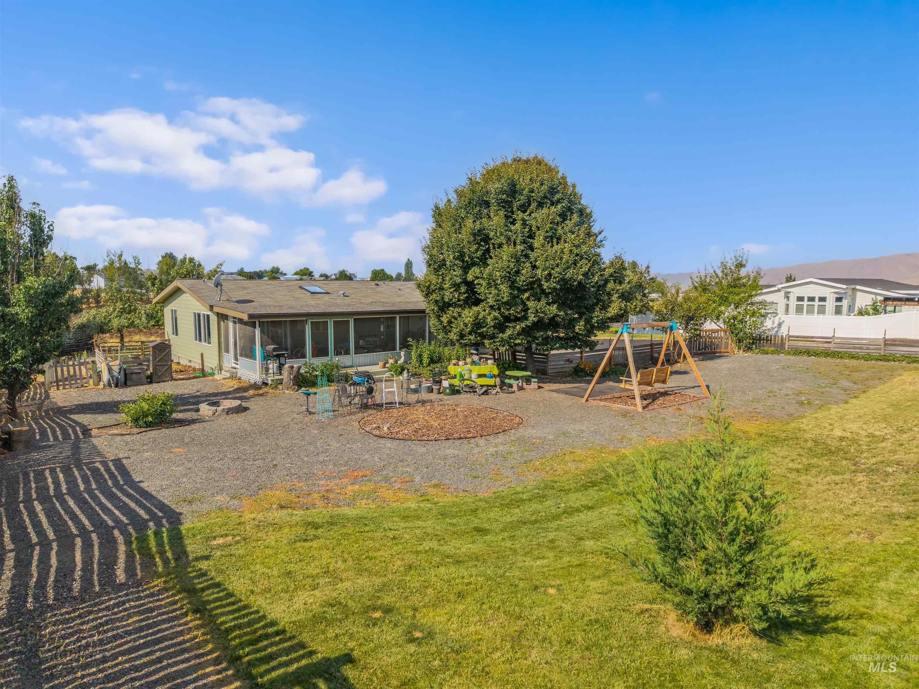 1057 Redhawk Dr
