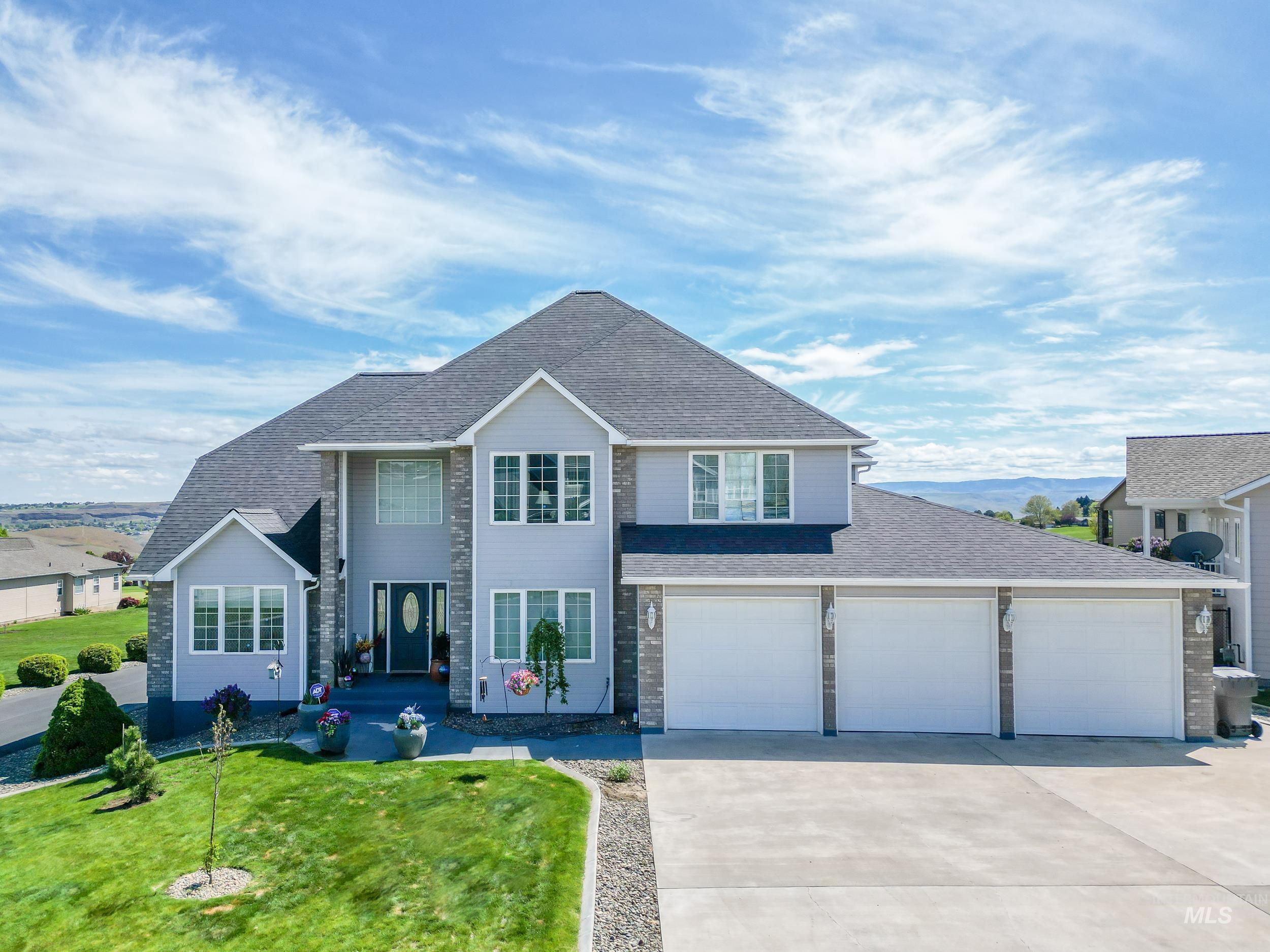 3535 Quailridge Dr