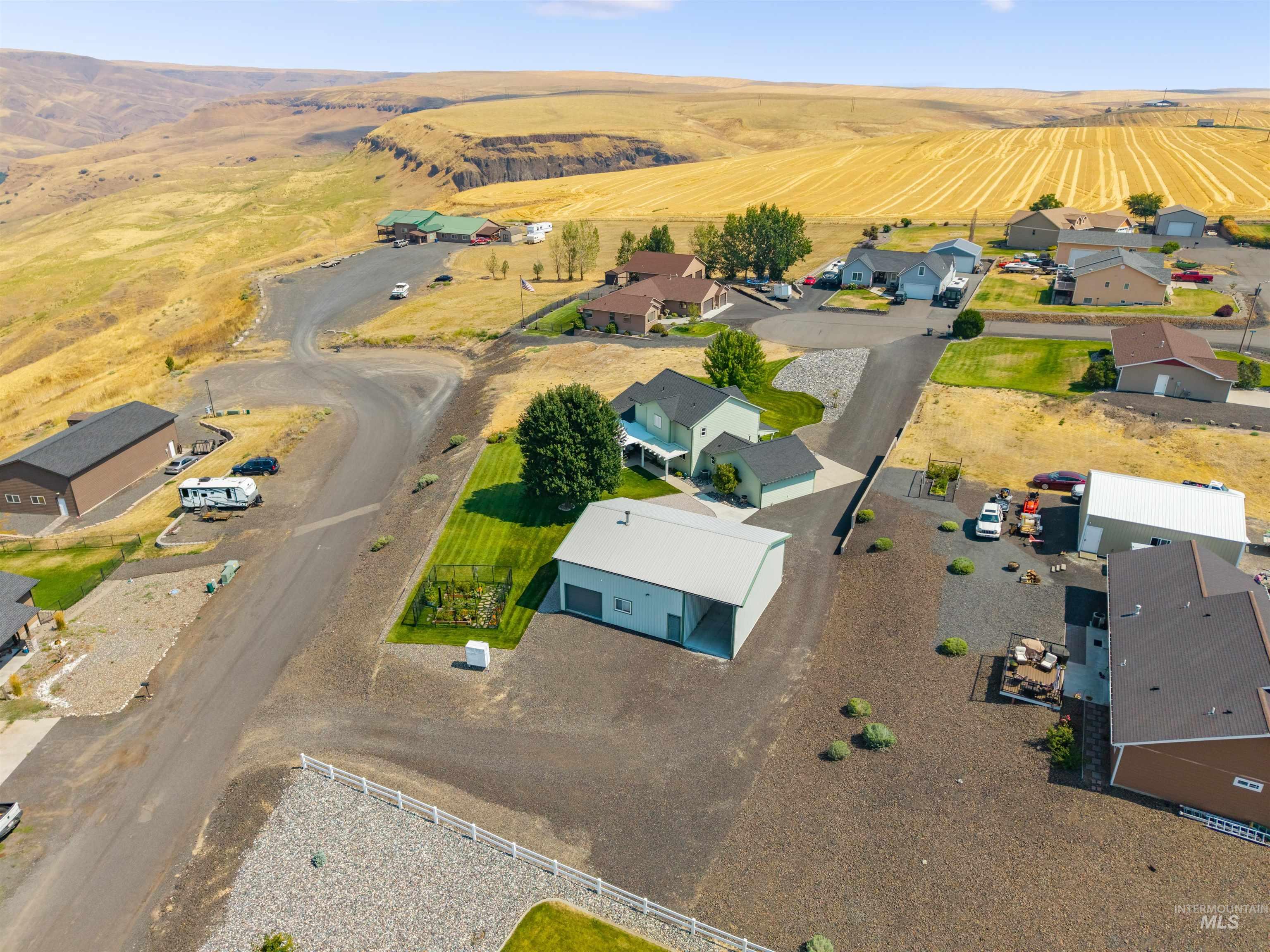 718 Talons Court