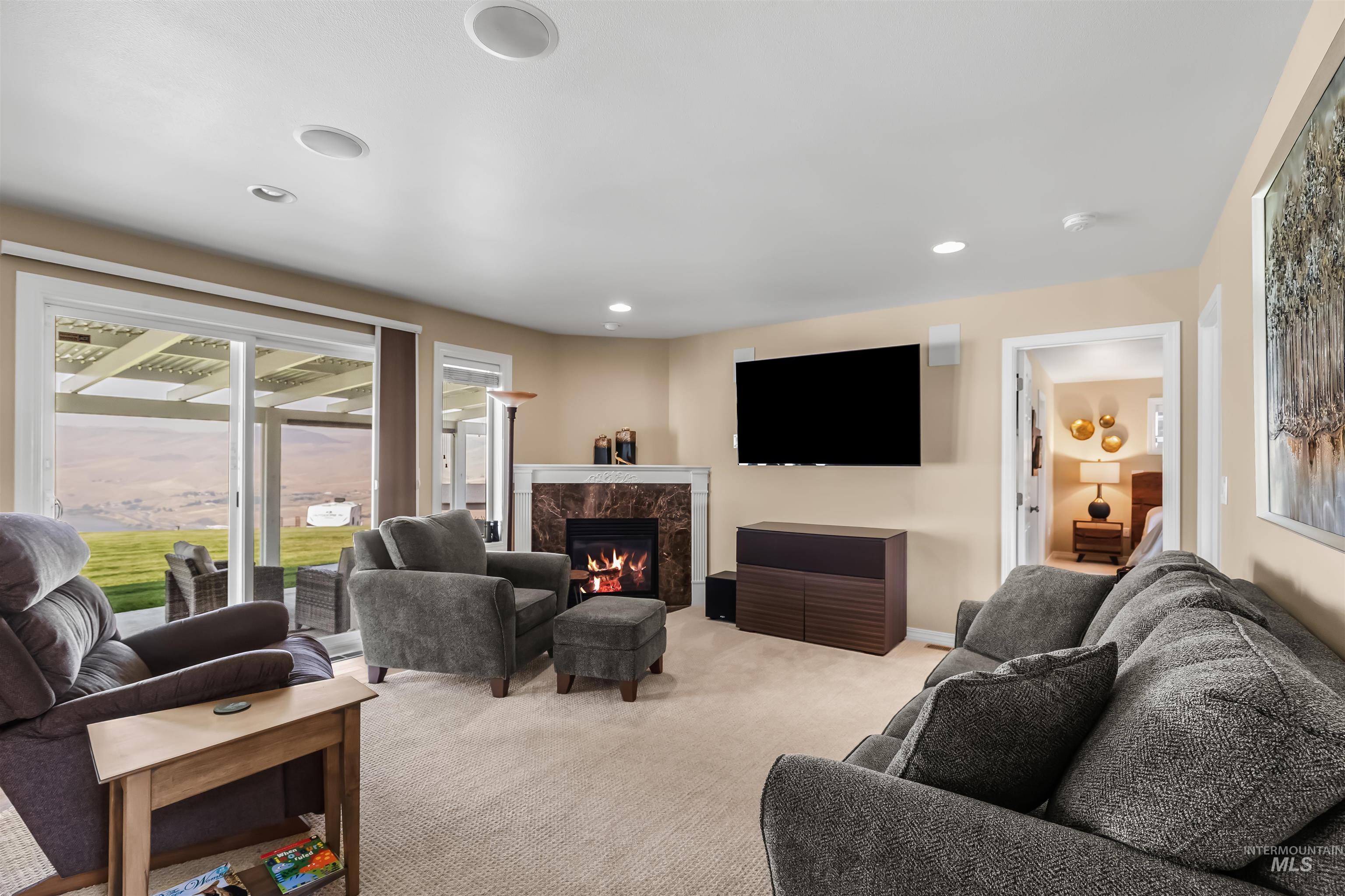 718 Talons Court