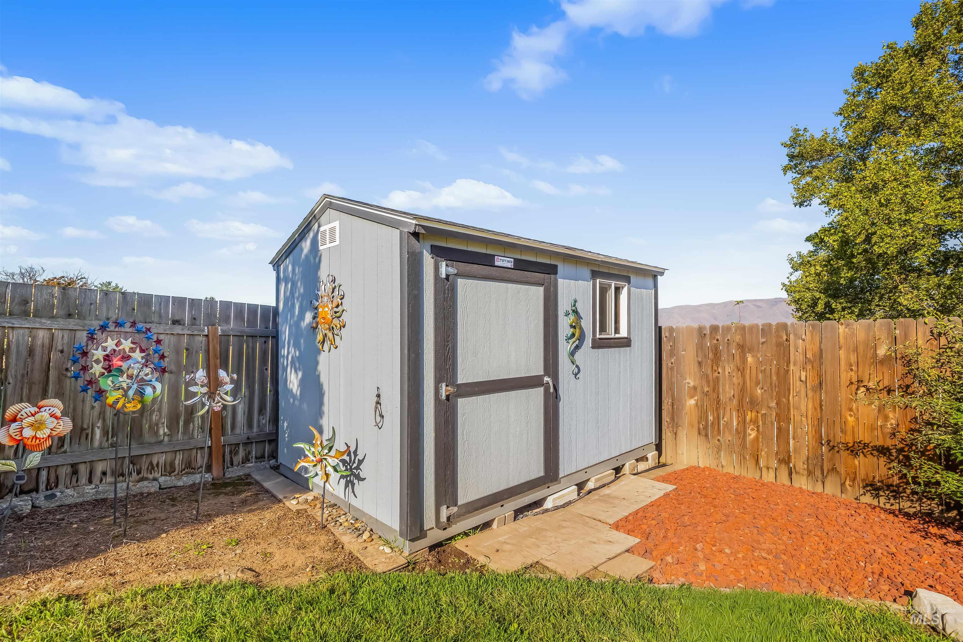 3016 Mayfair Ridge