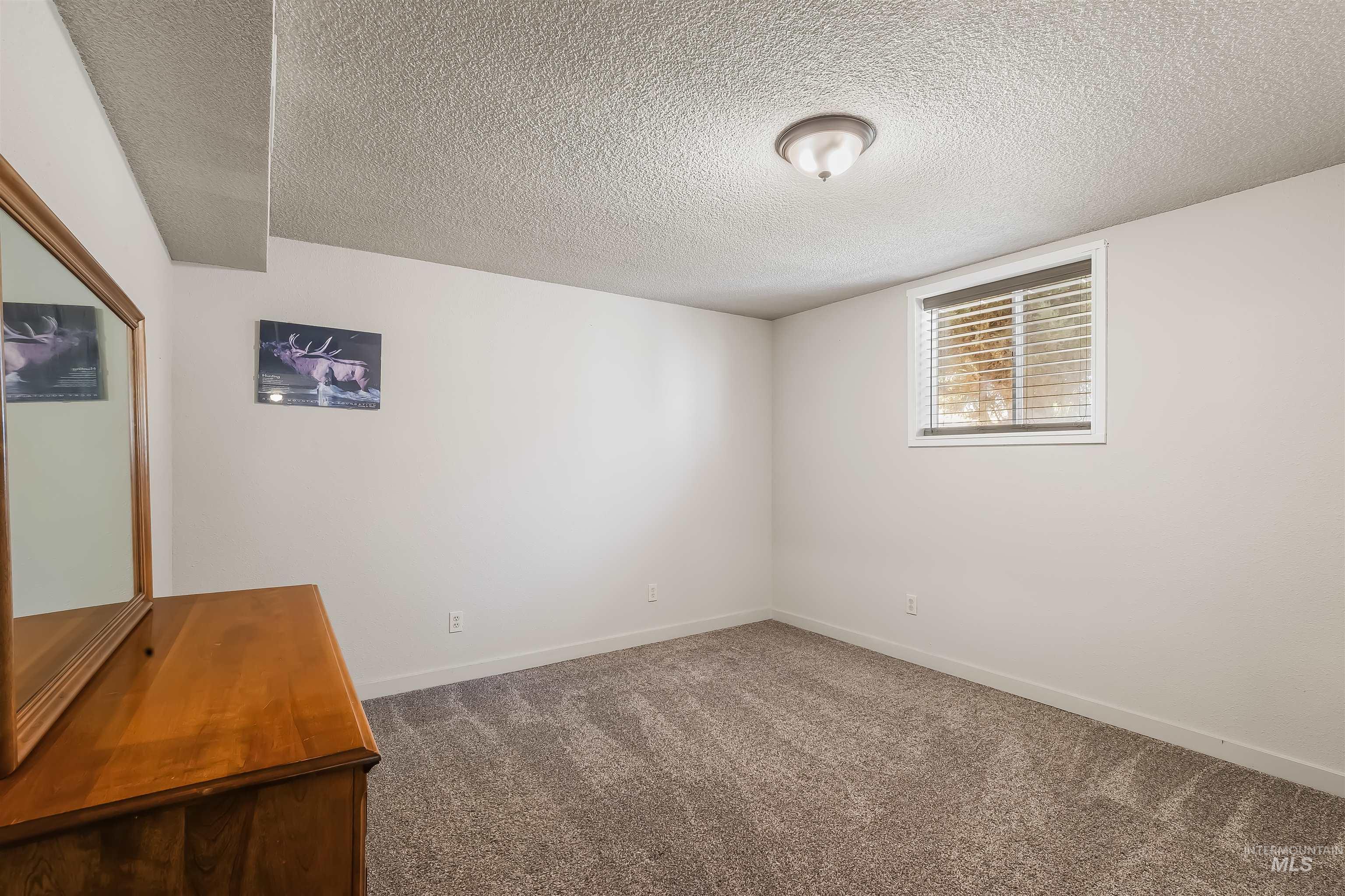 3016 Mayfair Ridge