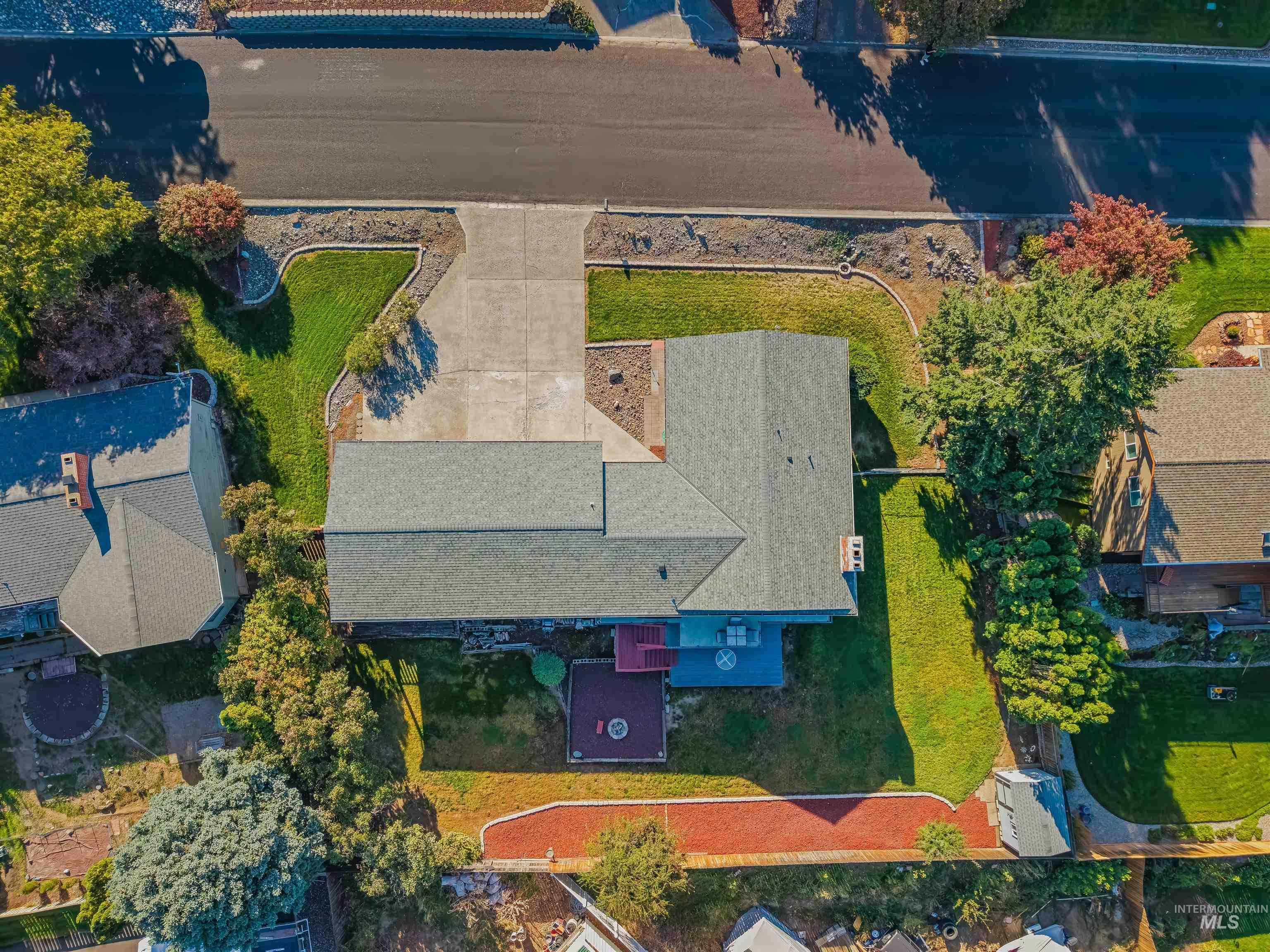 3016 Mayfair Ridge