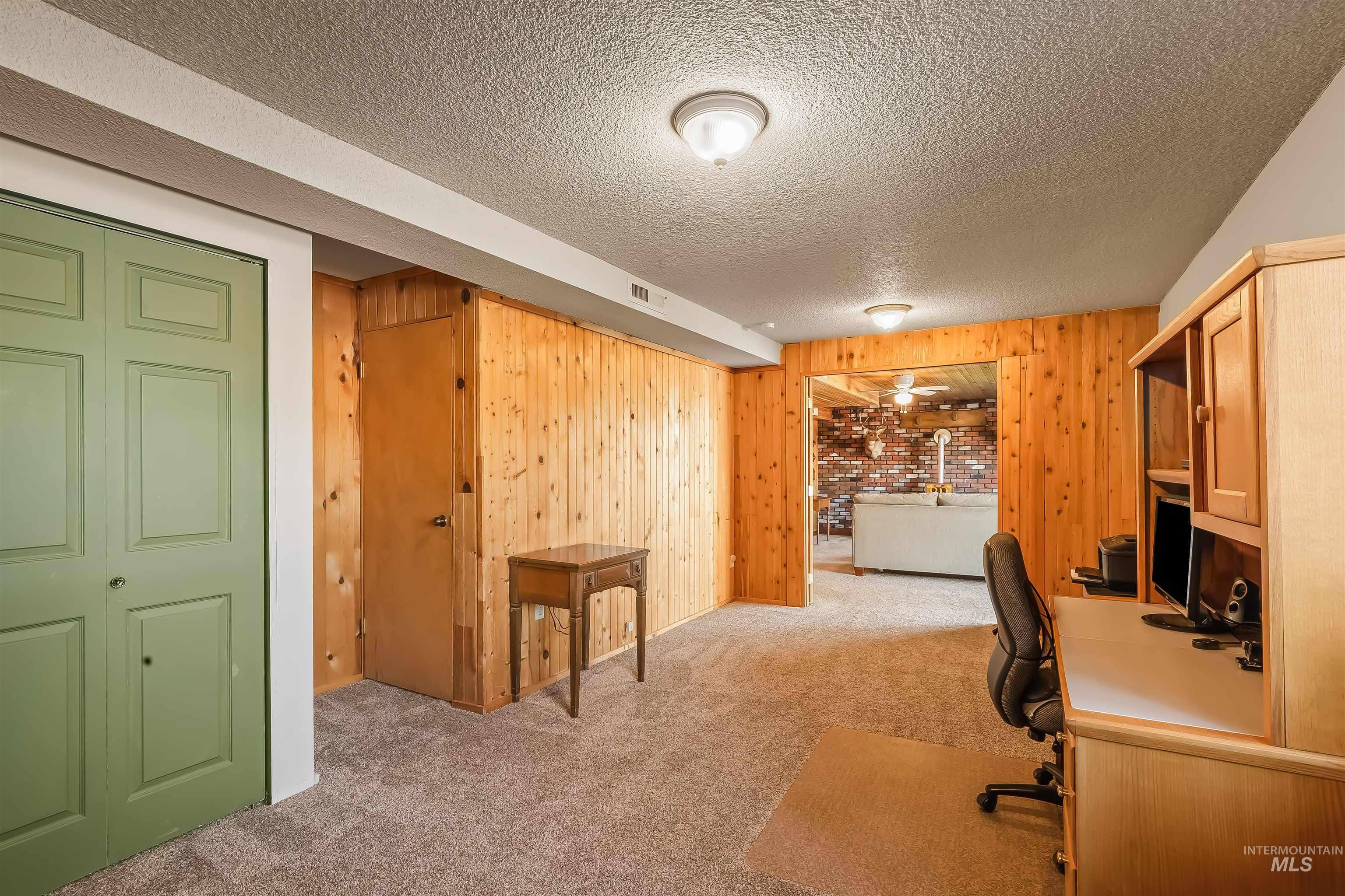 3016 Mayfair Ridge