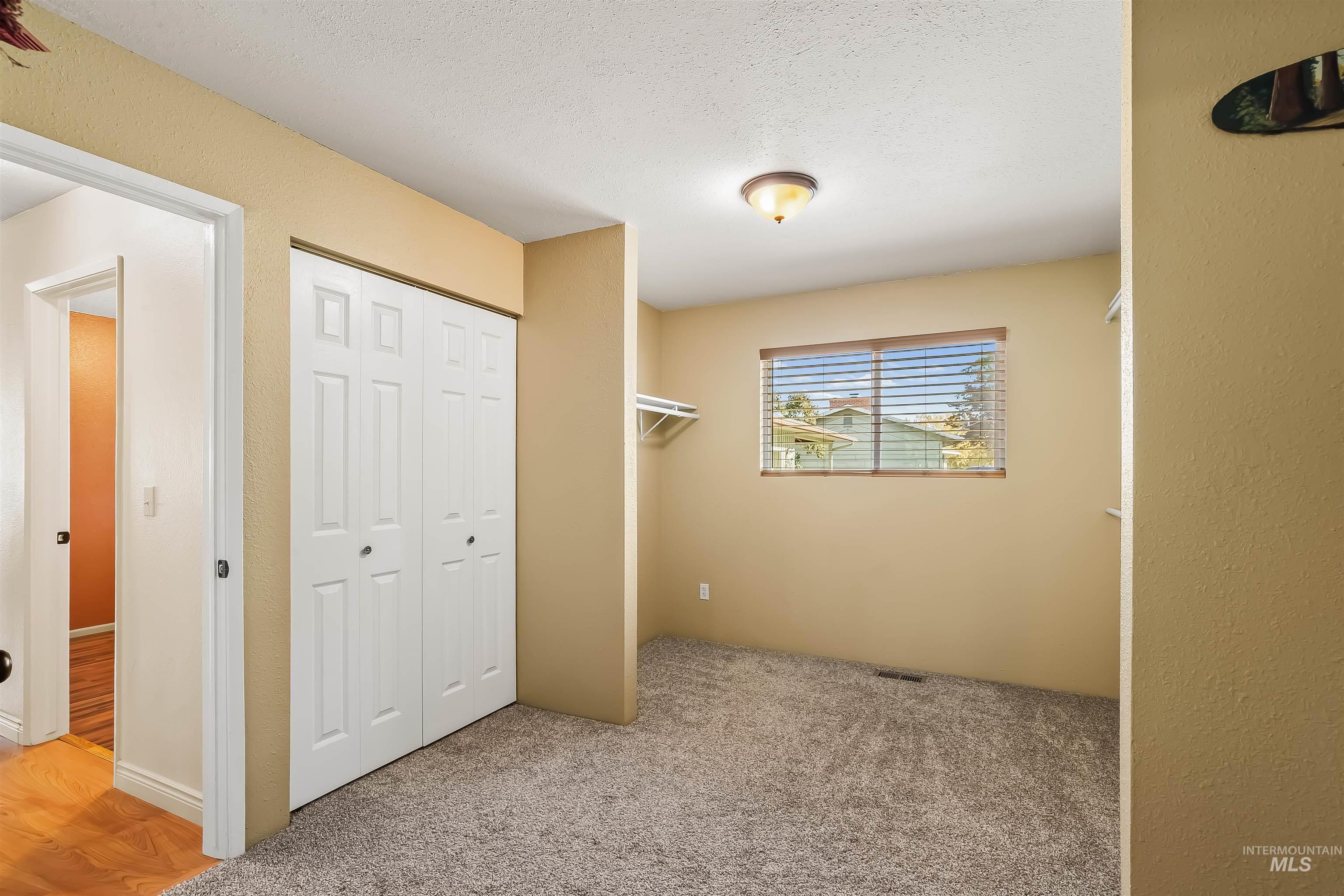 3016 Mayfair Ridge