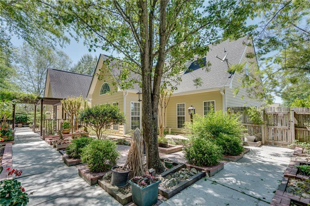1404 Abbie Kilgore Way
