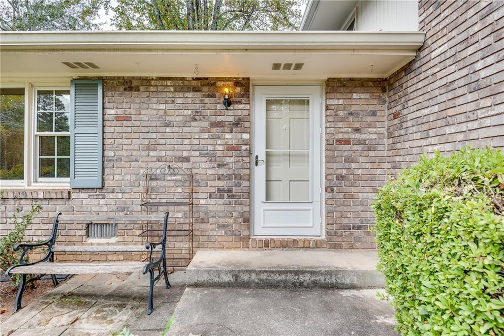 3830 Leander Court