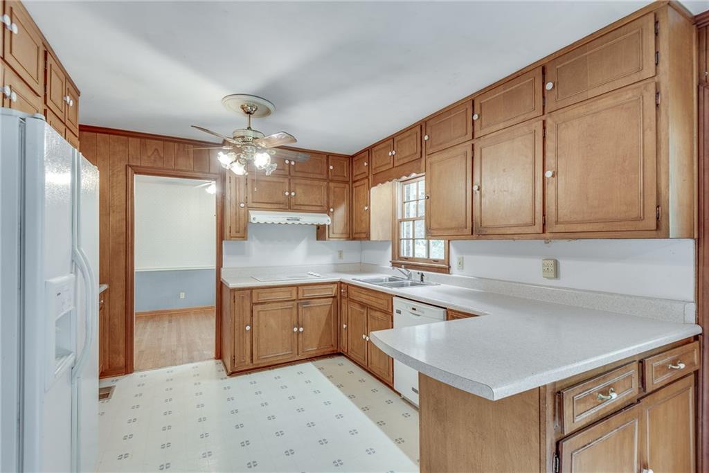 3830 Leander Court