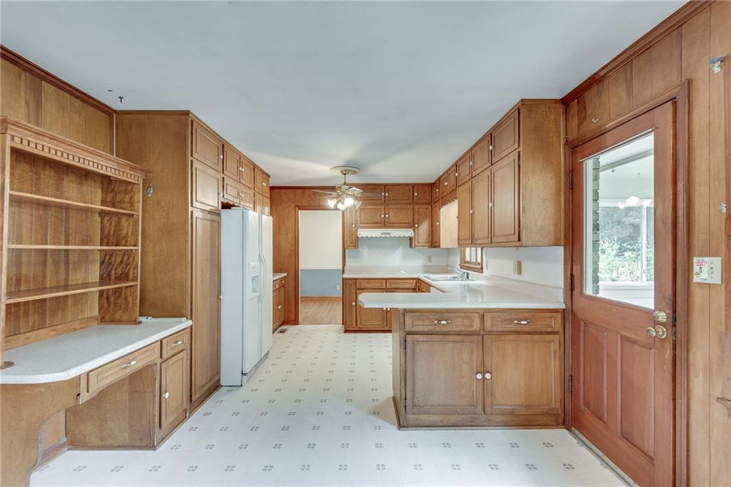 3830 Leander Court