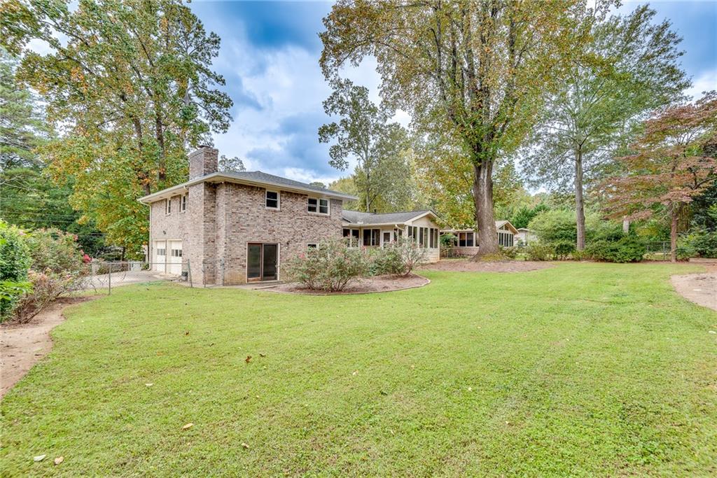 3830 Leander Court