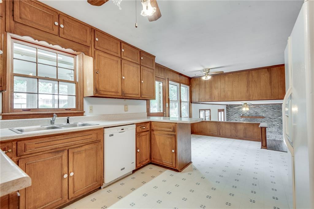 3830 Leander Court