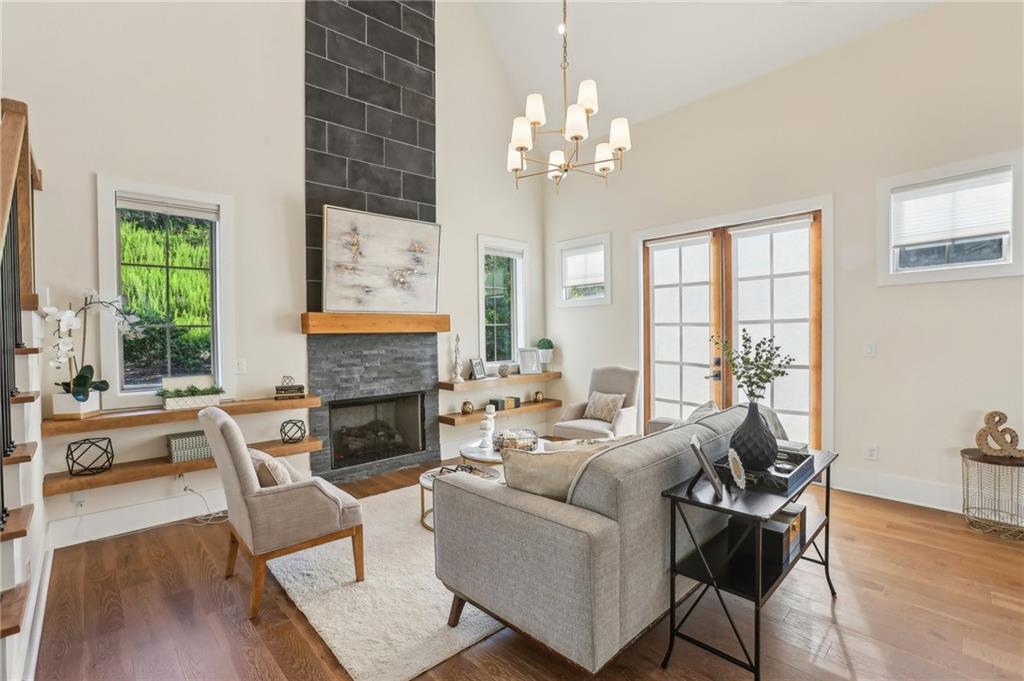 190 Arbor Garden Circle