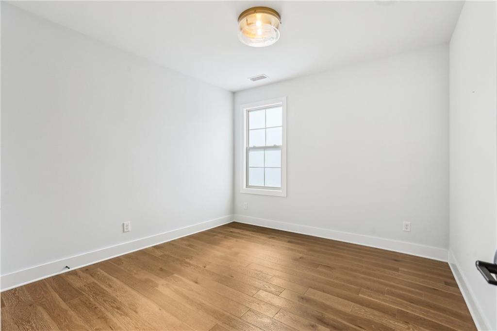 190 Arbor Garden Circle
