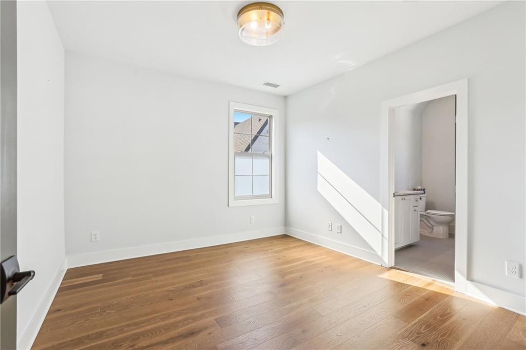 190 Arbor Garden Circle