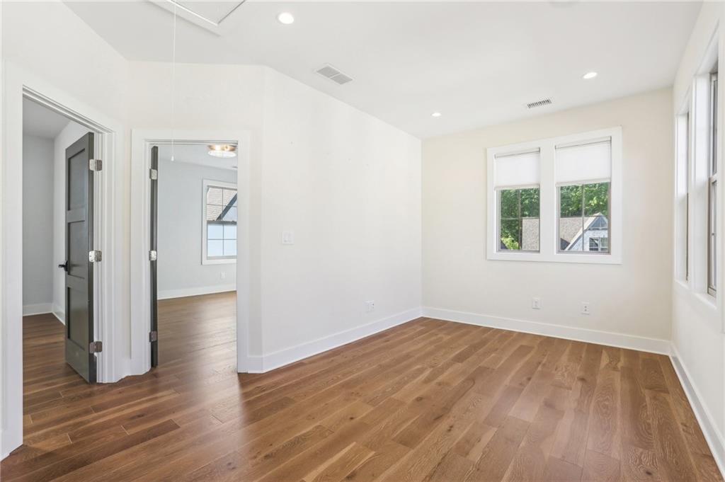 190 Arbor Garden Circle