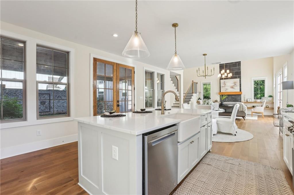 190 Arbor Garden Circle