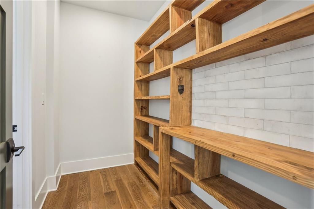 190 Arbor Garden Circle