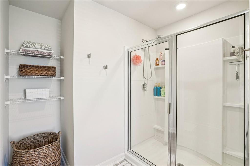 5223 Mourning Dove Way SW