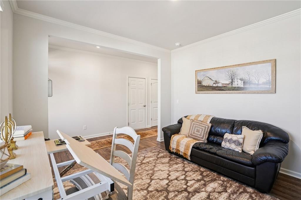 5223 Mourning Dove Way SW