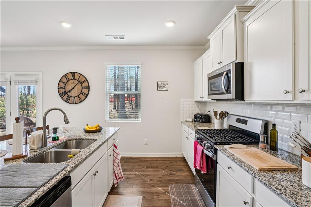 5223 Mourning Dove Way SW