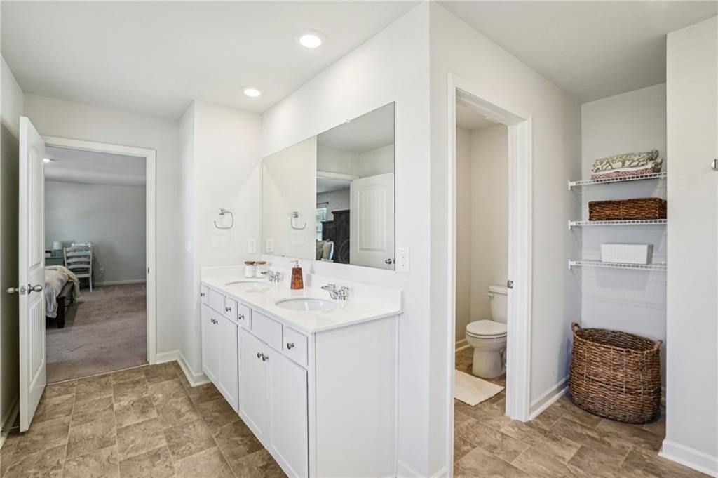 5223 Mourning Dove Way SW