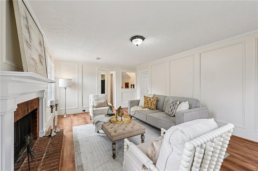 2833 Scottish Mill Way