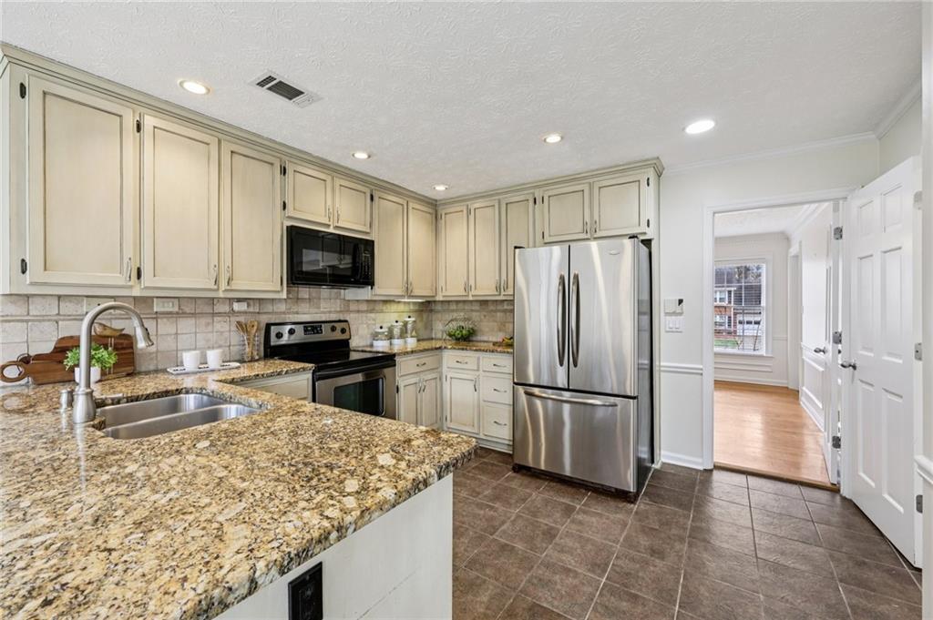 2833 Scottish Mill Way