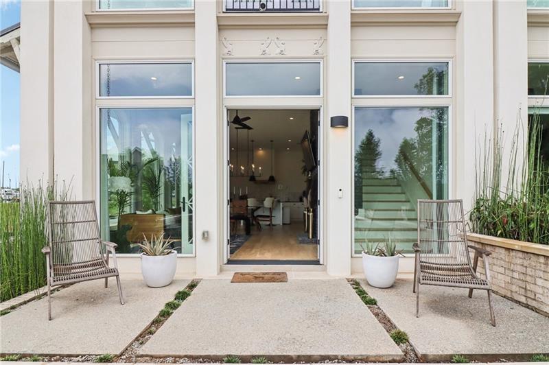 100 5th Street
