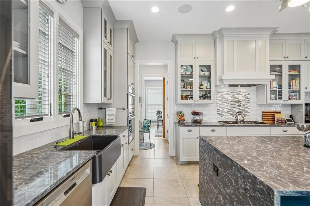 190 3rd Street