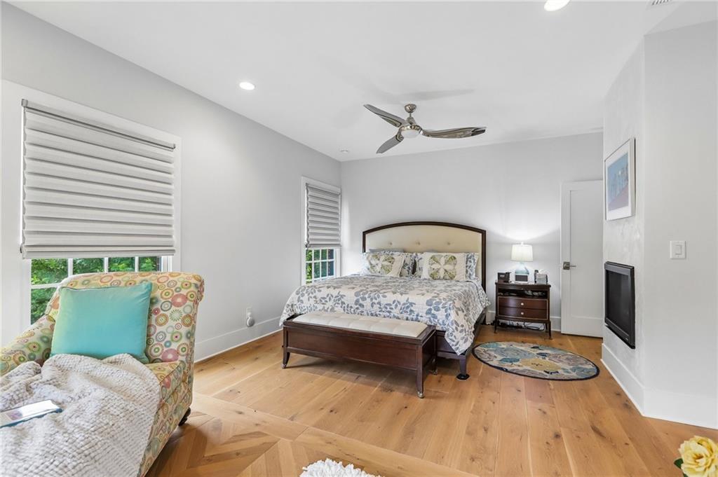 190 3rd Street