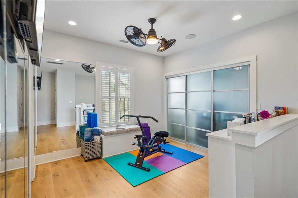190 3rd Street