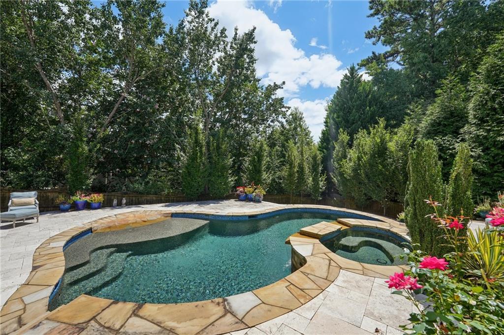 604 Skipping Rock Lane