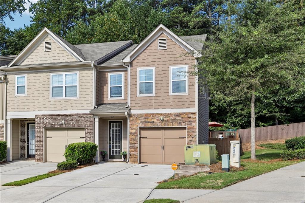 2213 Triple Crown Lane