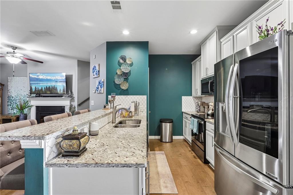 2213 Triple Crown Lane