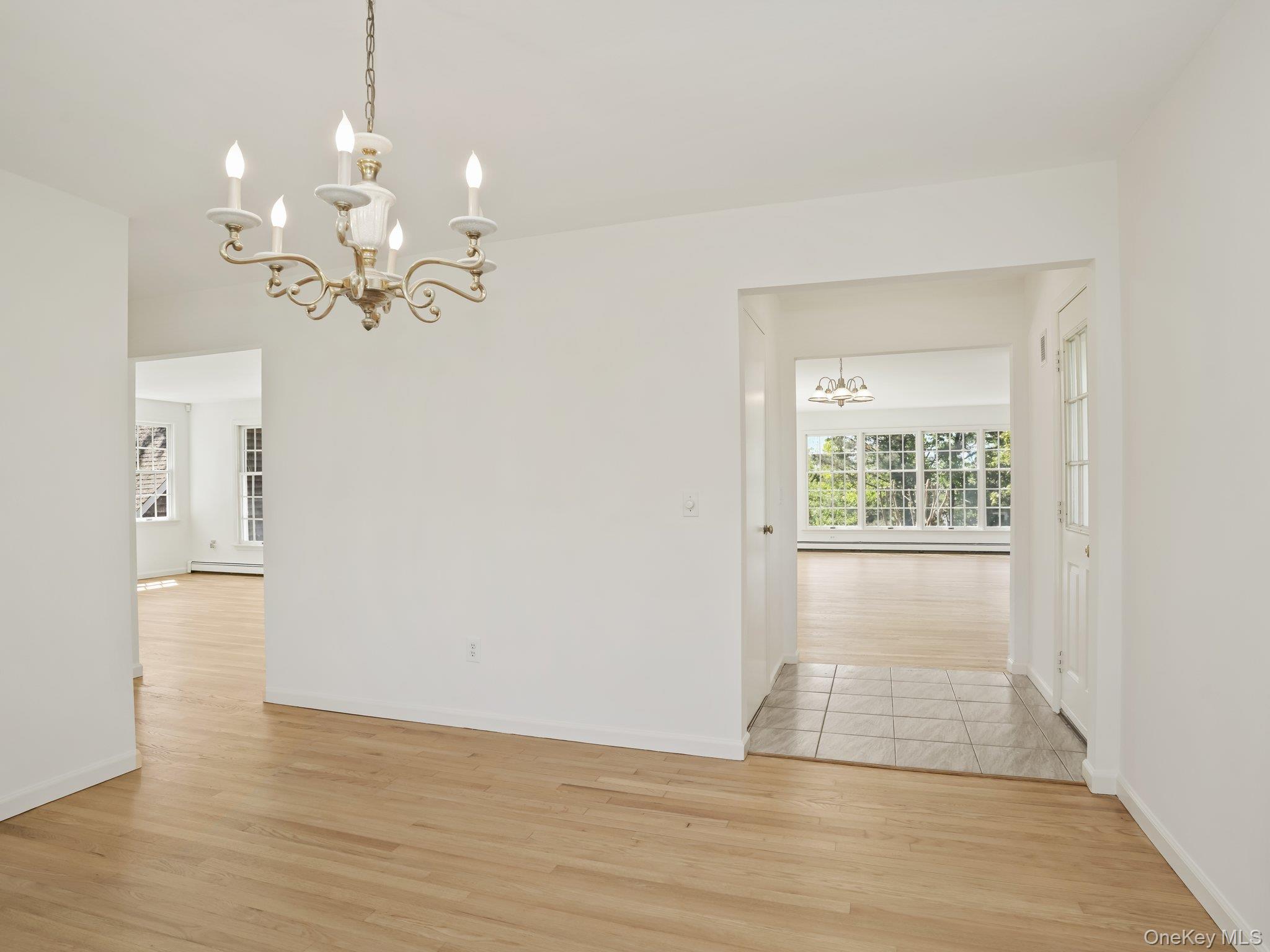 6 Huckleberry Lane E