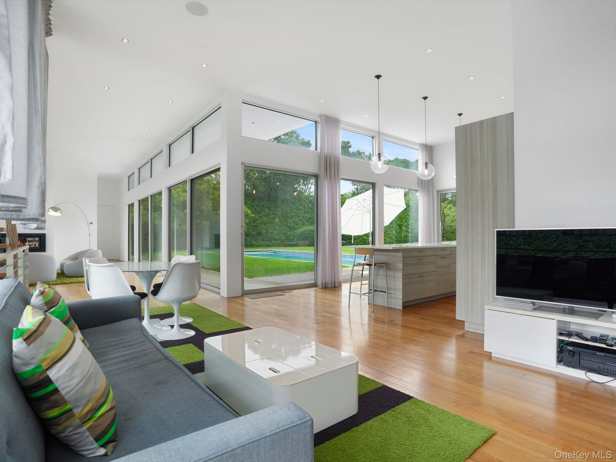 135 Middle Pond Road