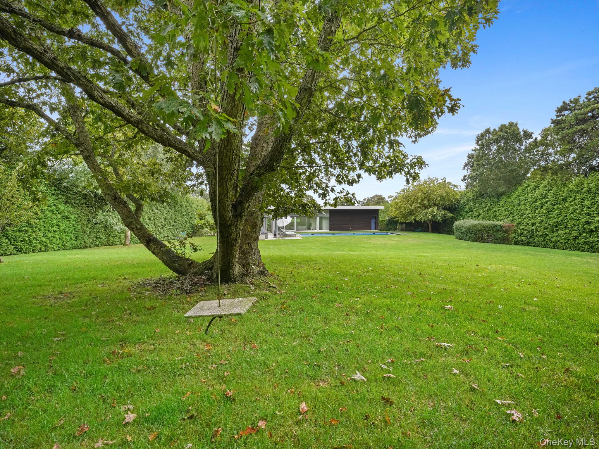 135 Middle Pond Road