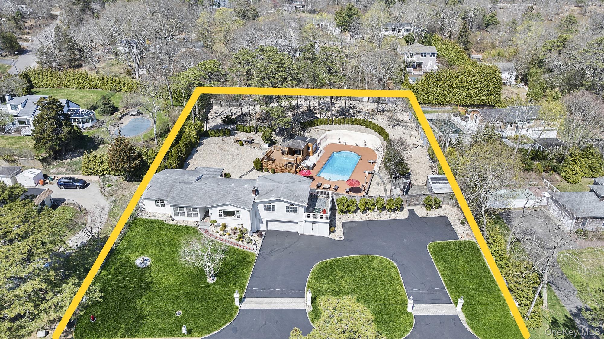 5 Huckleberry Lane, East