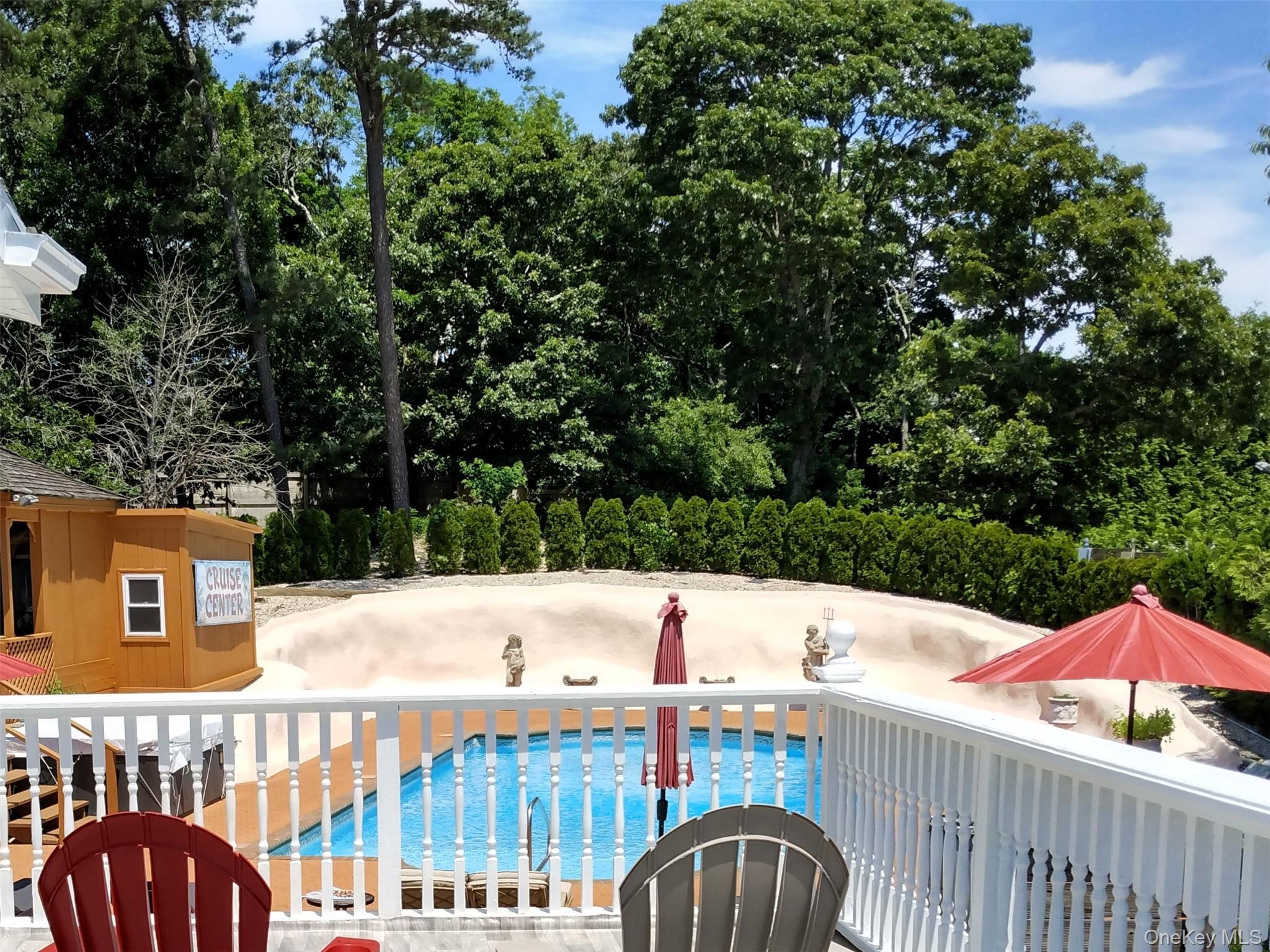 5 Huckleberry Lane, East