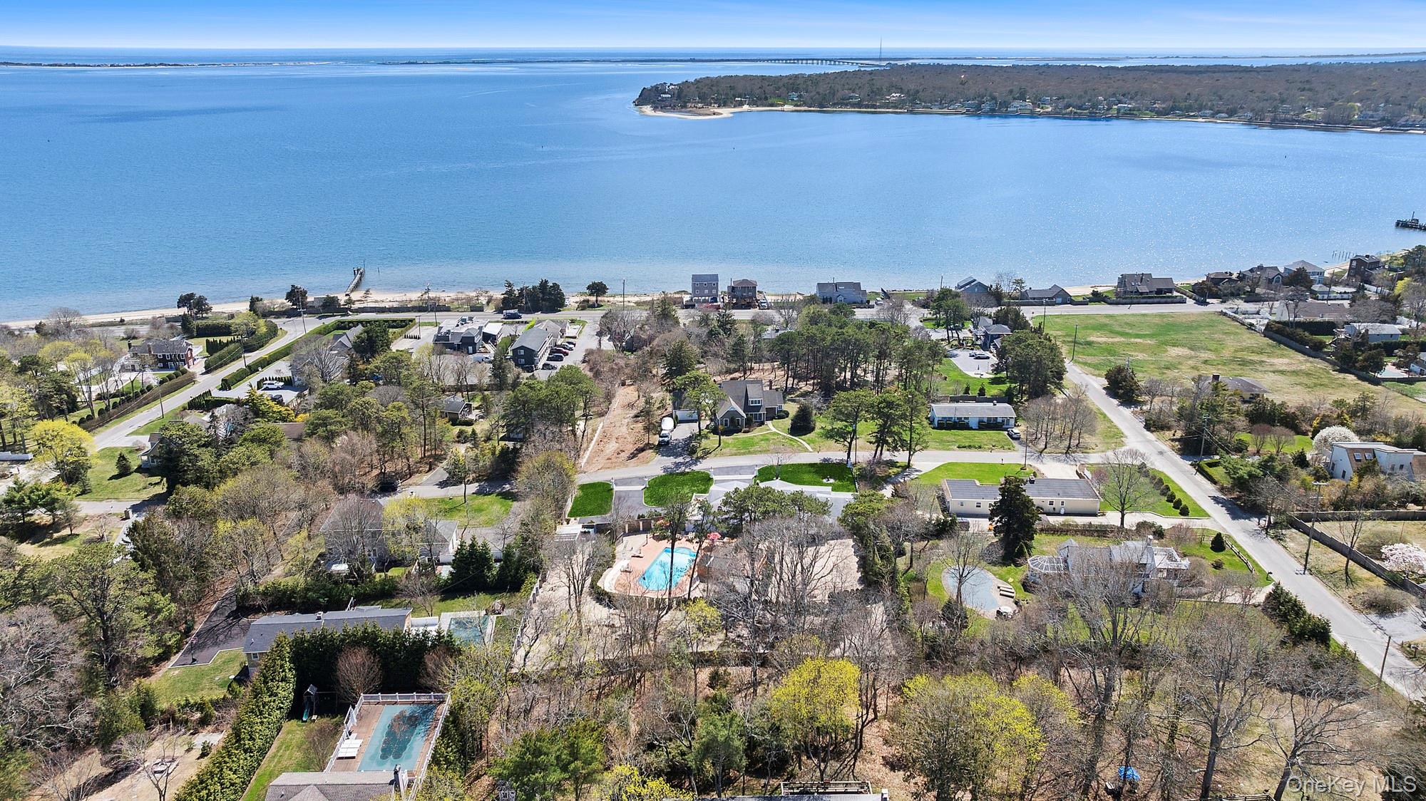 5 Huckleberry Lane, East