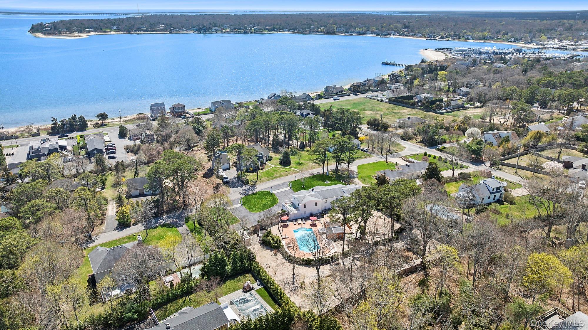 5 Huckleberry Lane, East