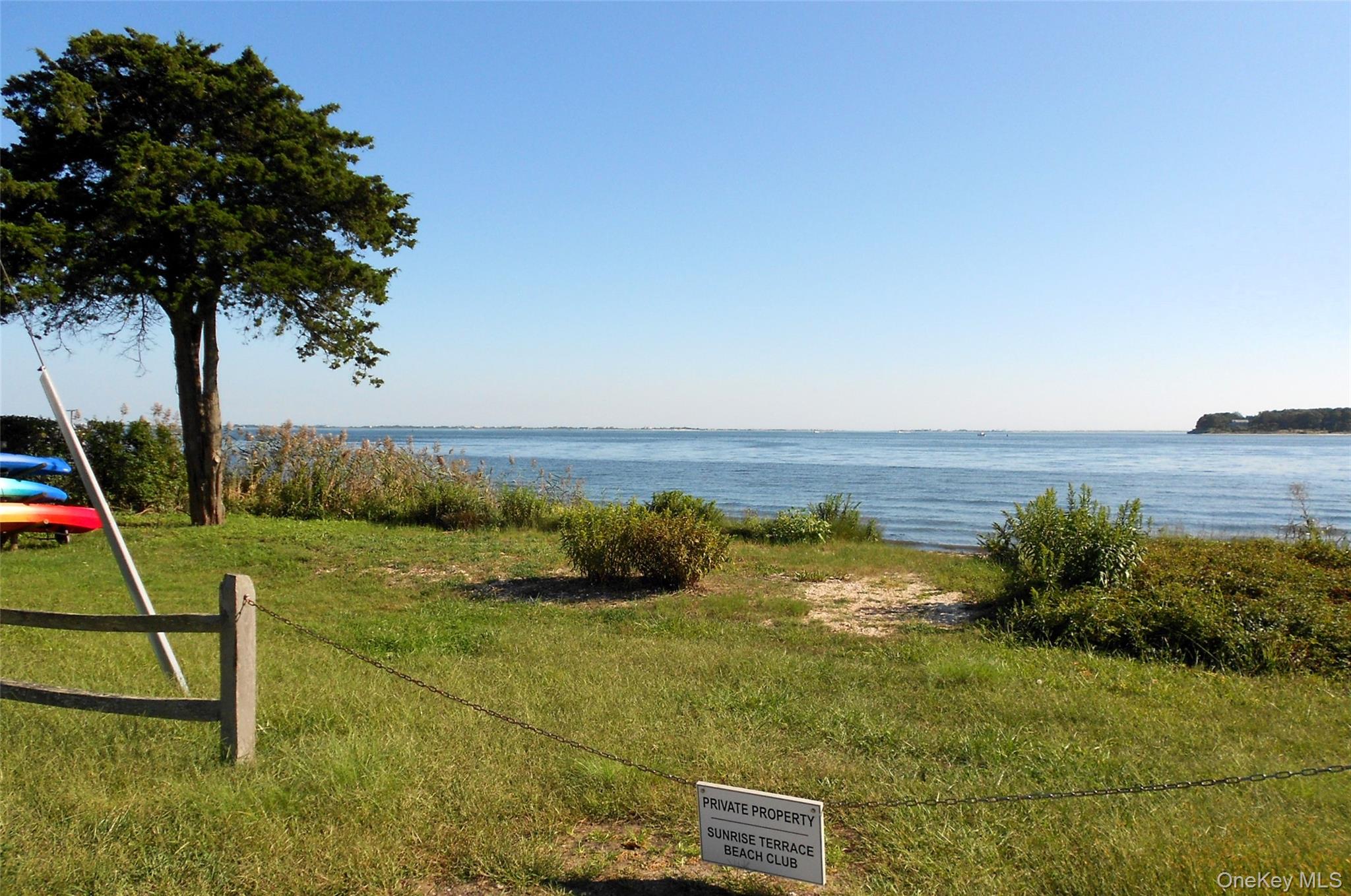 5 Huckleberry Lane, East