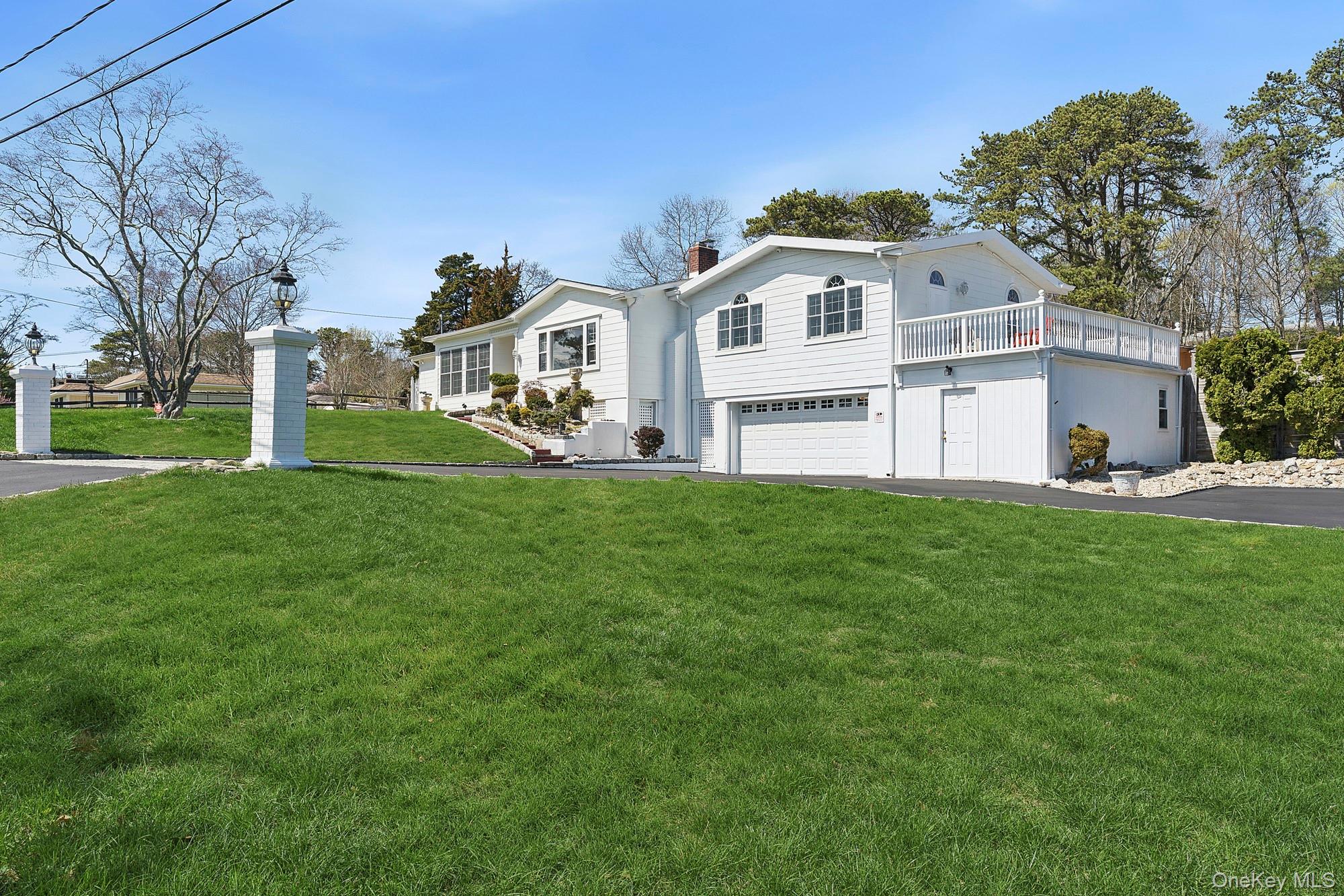 5 Huckleberry Lane, East